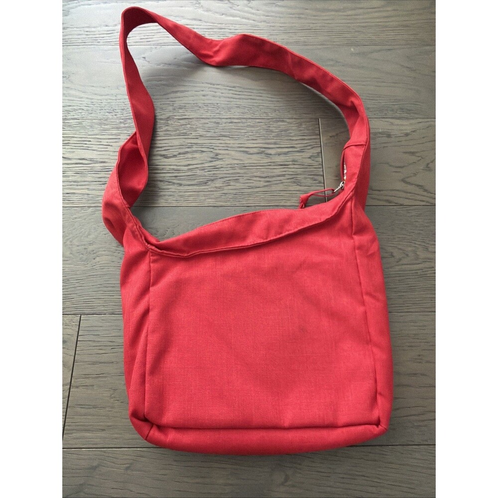 OGIO Brooklyn Red Tablet Purse Cross Body Messenger Bag Satchel Lined Travel - Picture 4 of 8